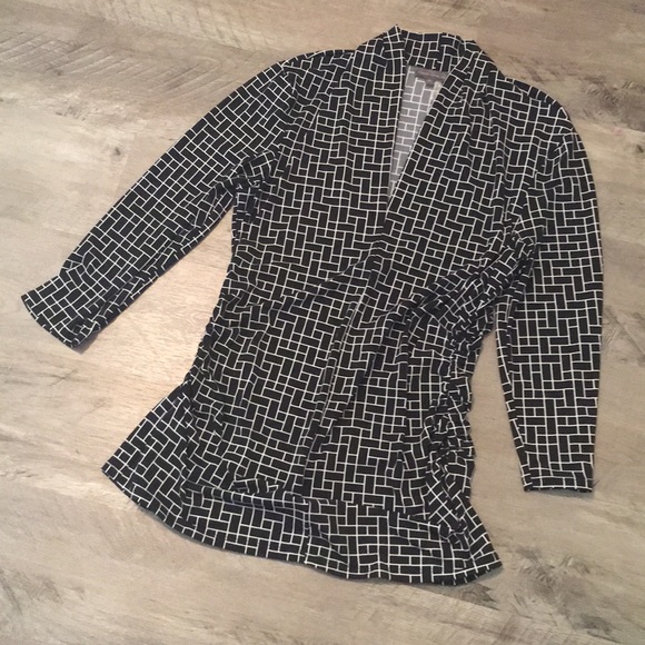 Vince Camuto Tops - Vince Camuto Black and White Geometric Wrap-Style Blouse